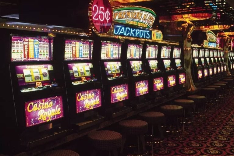 Slot online và nổ hũ đa dạng chủ đề tại W88